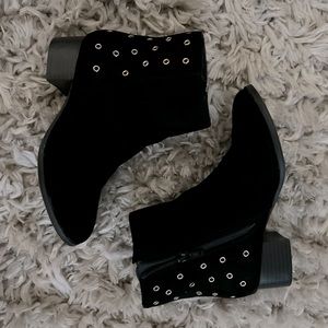 Kids’ Boots size 1